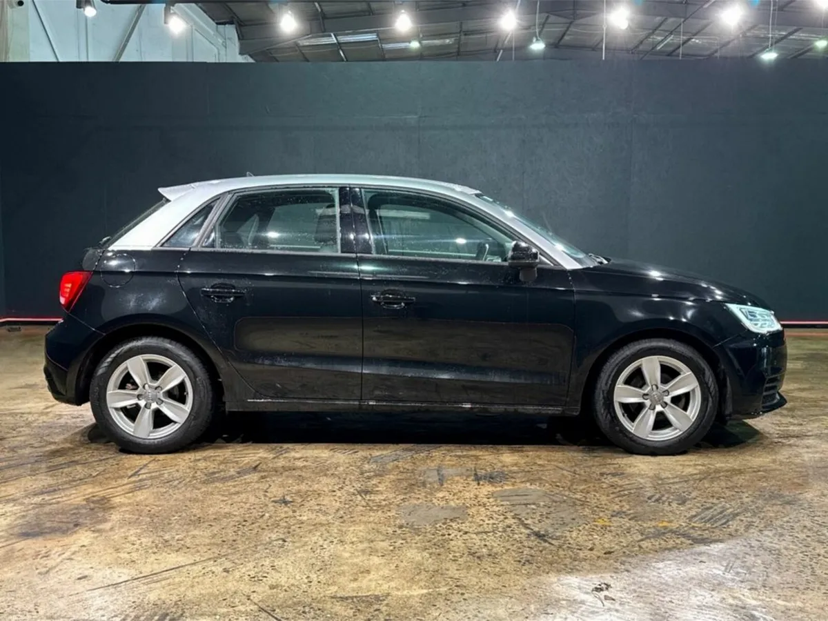 Audi A1 1.0 TFSI - BLACK/SILVER 2-TONE - FACTORY A - Image 3