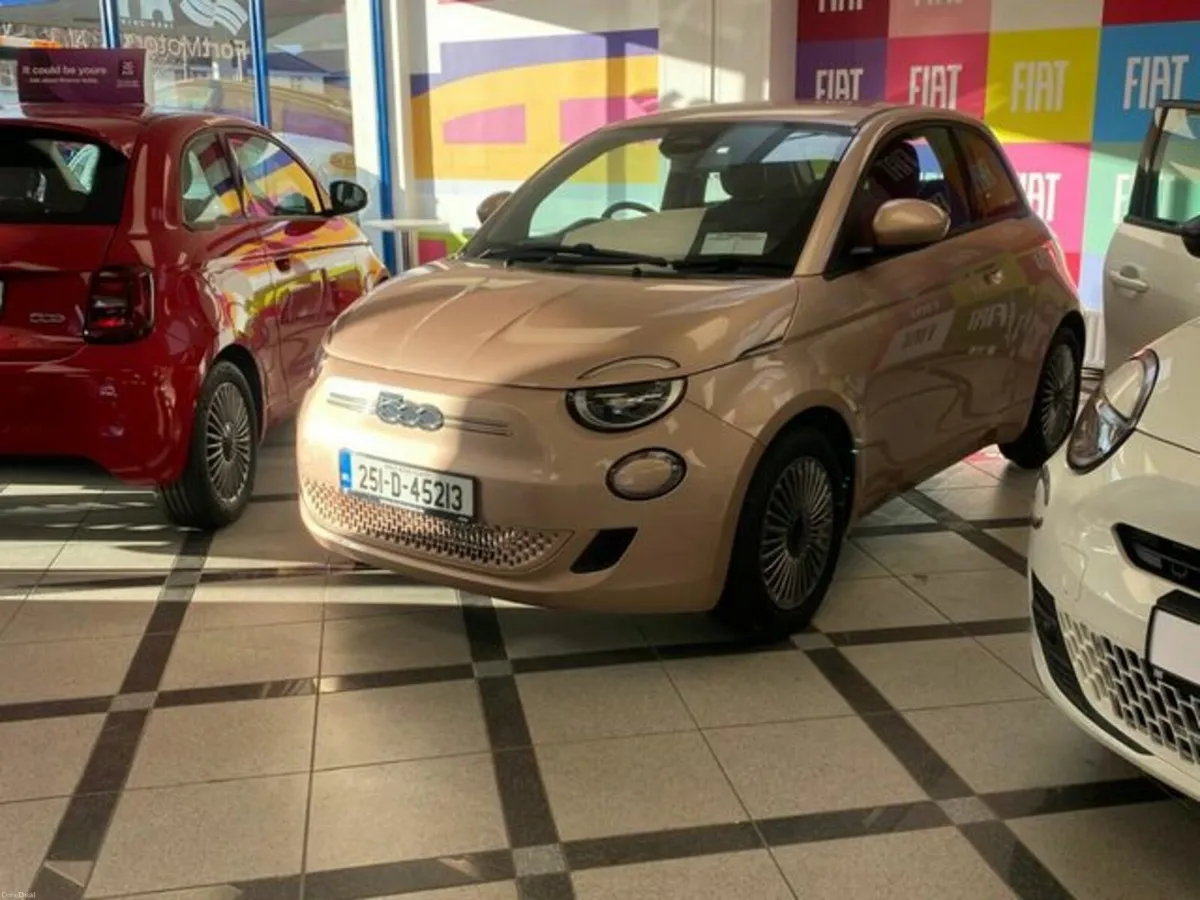 Fiat 500e Icon 42KWH 3DR Auto - Image 1