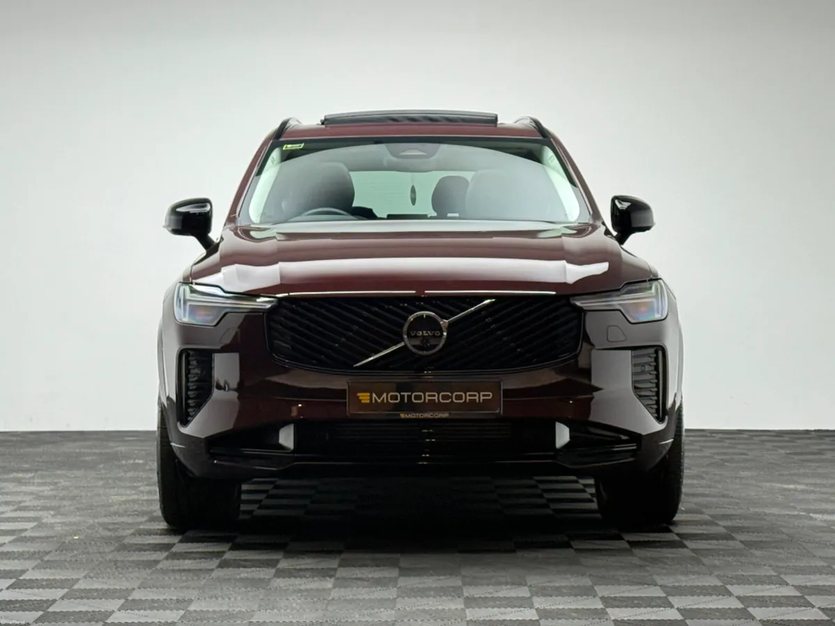 Volvo XC90 PLUS T8 PHEV AWD AUTO *7 SEATER* - Image 2