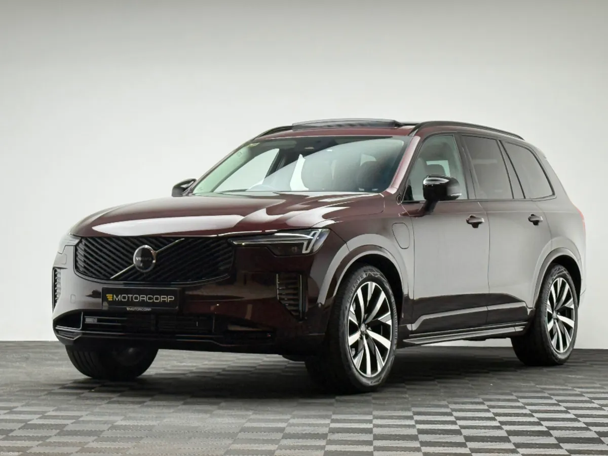 Volvo XC90 PLUS T8 PHEV AWD AUTO *7 SEATER* - Image 3