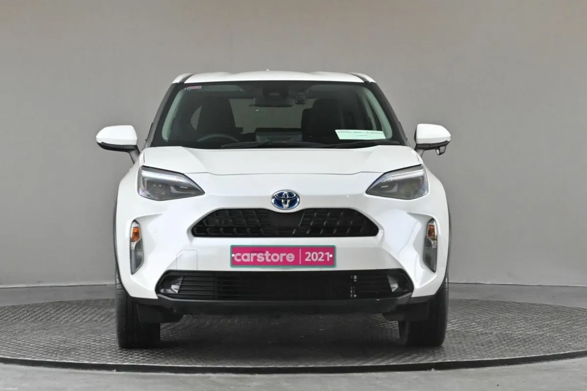 Toyota Yaris Cross 1.5 HYBRID **ANDROID CAR PLAYER - Image 2