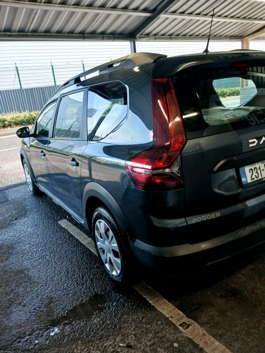 Dacia JOGGER ESSENTIAL TCE - Image 1
