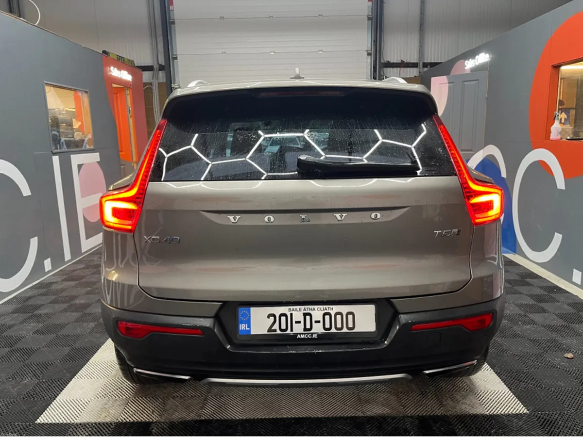 Volvo XC40 €30950! 2020 VOLVO XC40 RECHARGE PLUG-I - Image 3