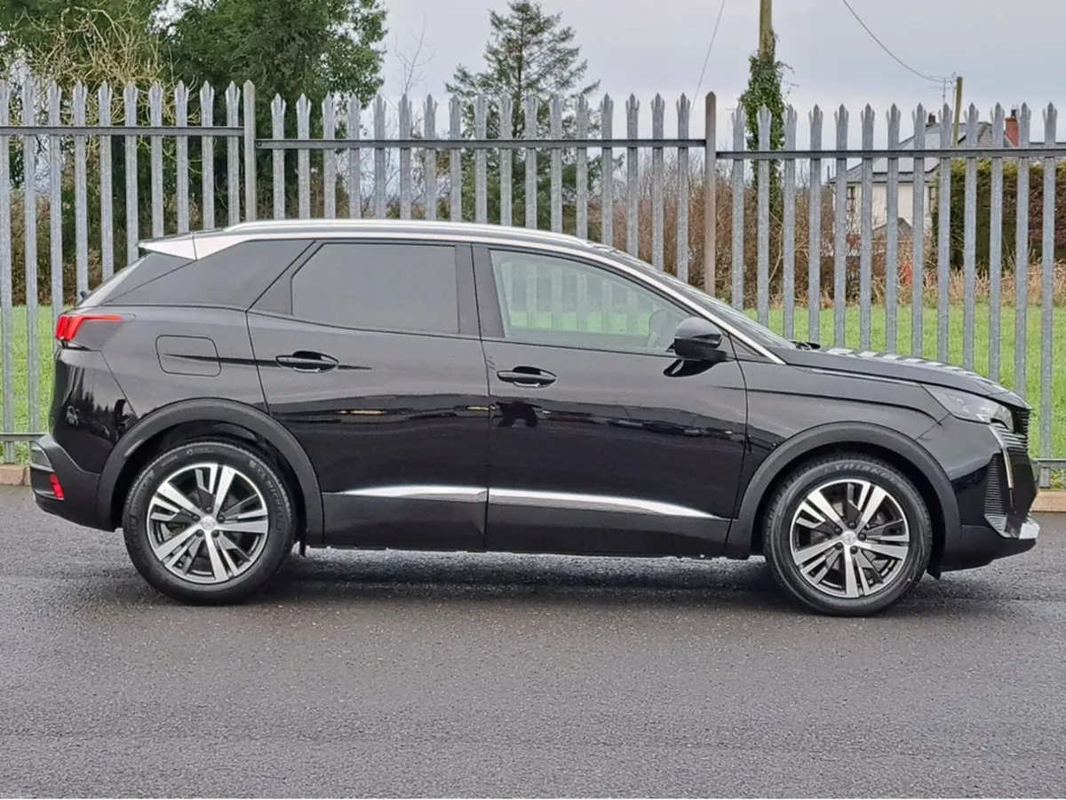 Peugeot 3008 ALLURE PREMIUM 1.5TD 130BHP 8 SPEED A - Image 2