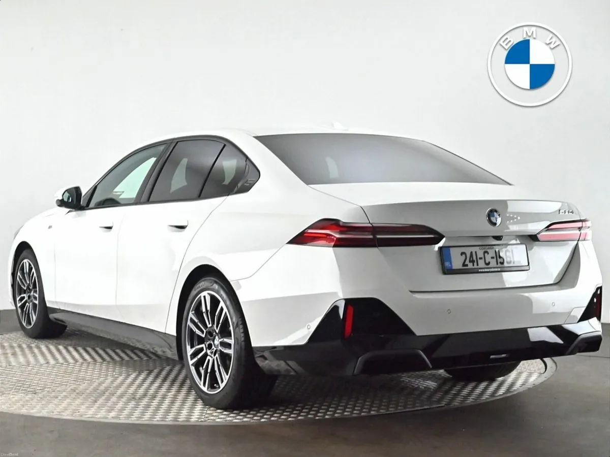 BMW 5-Series 520i M Sport Saloon - Image 2