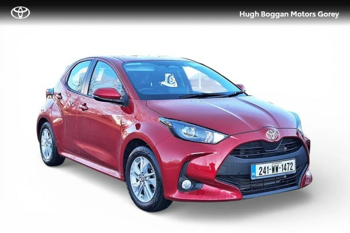 Toyota Yaris HYBRID 115 LUNA - Image 1