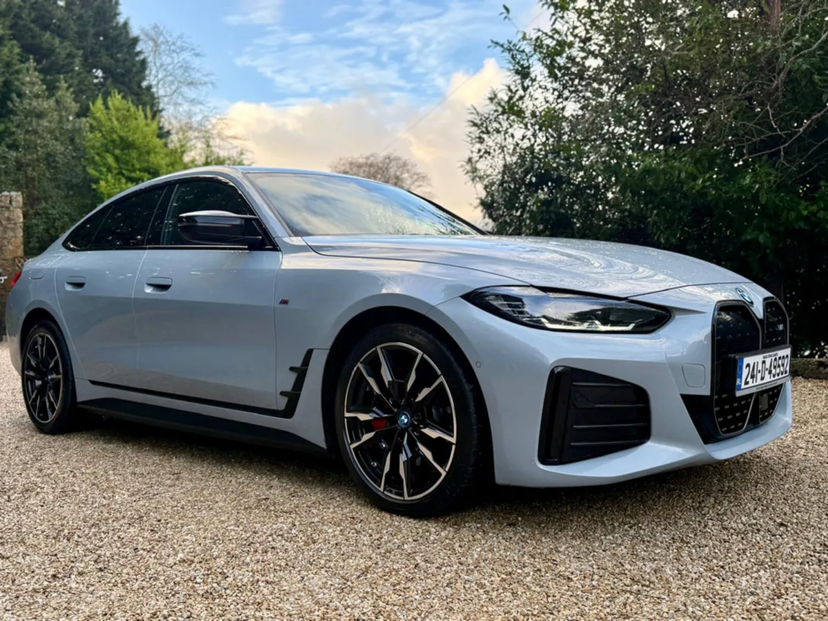 BMW i4 M50 M Sport Pro 536bhp Gran Coupe - Image 3