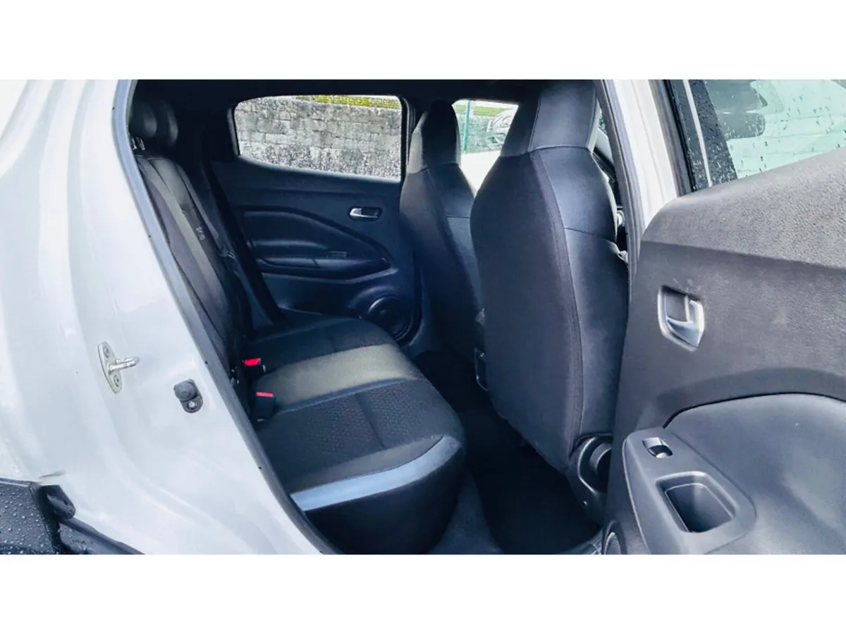 Nissan Juke AUTOMATIC HYBRID REAR CAMERA AND FRONT - Image 4