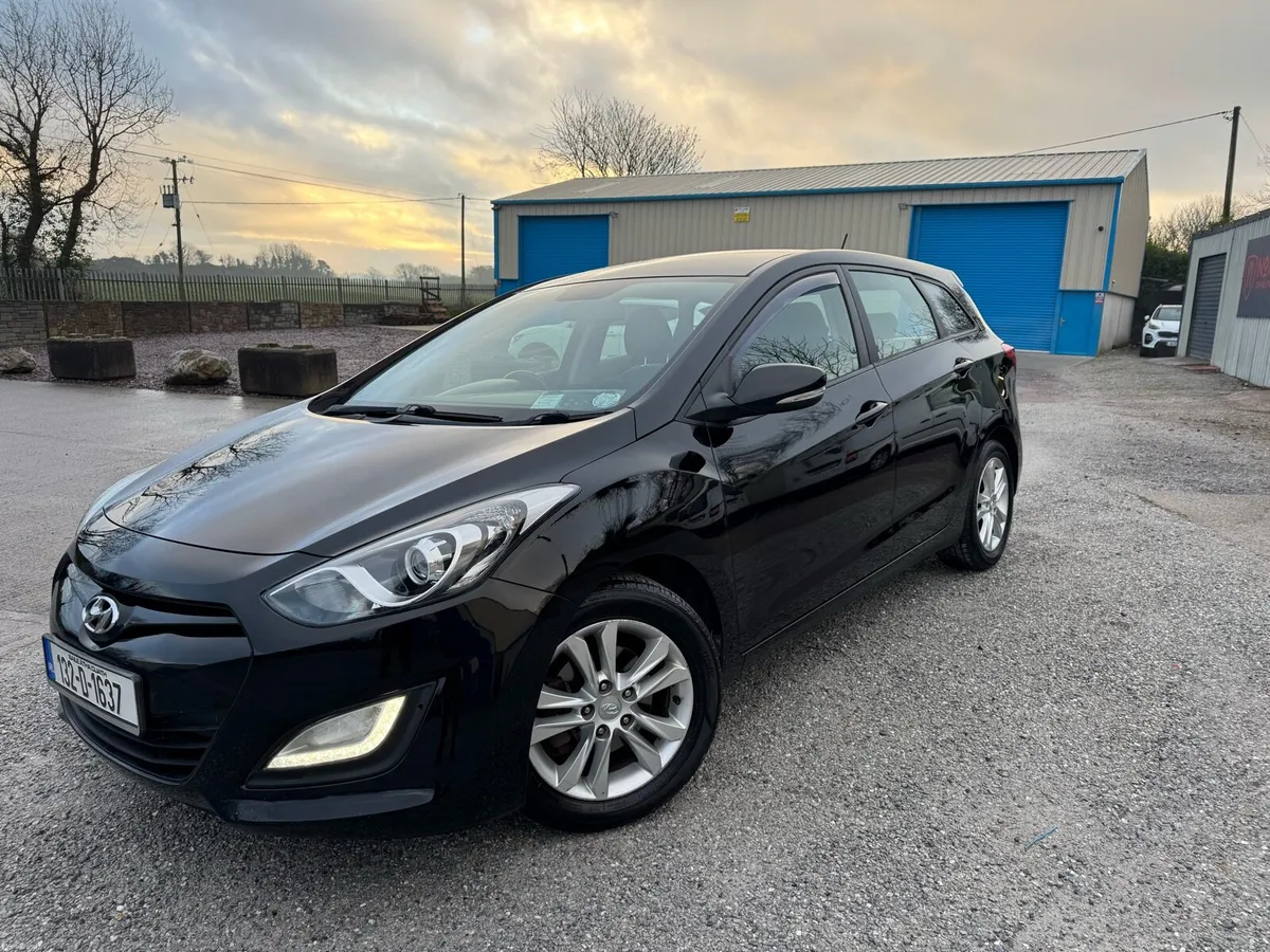 13 Hyundai I30 New Nct - Image 3