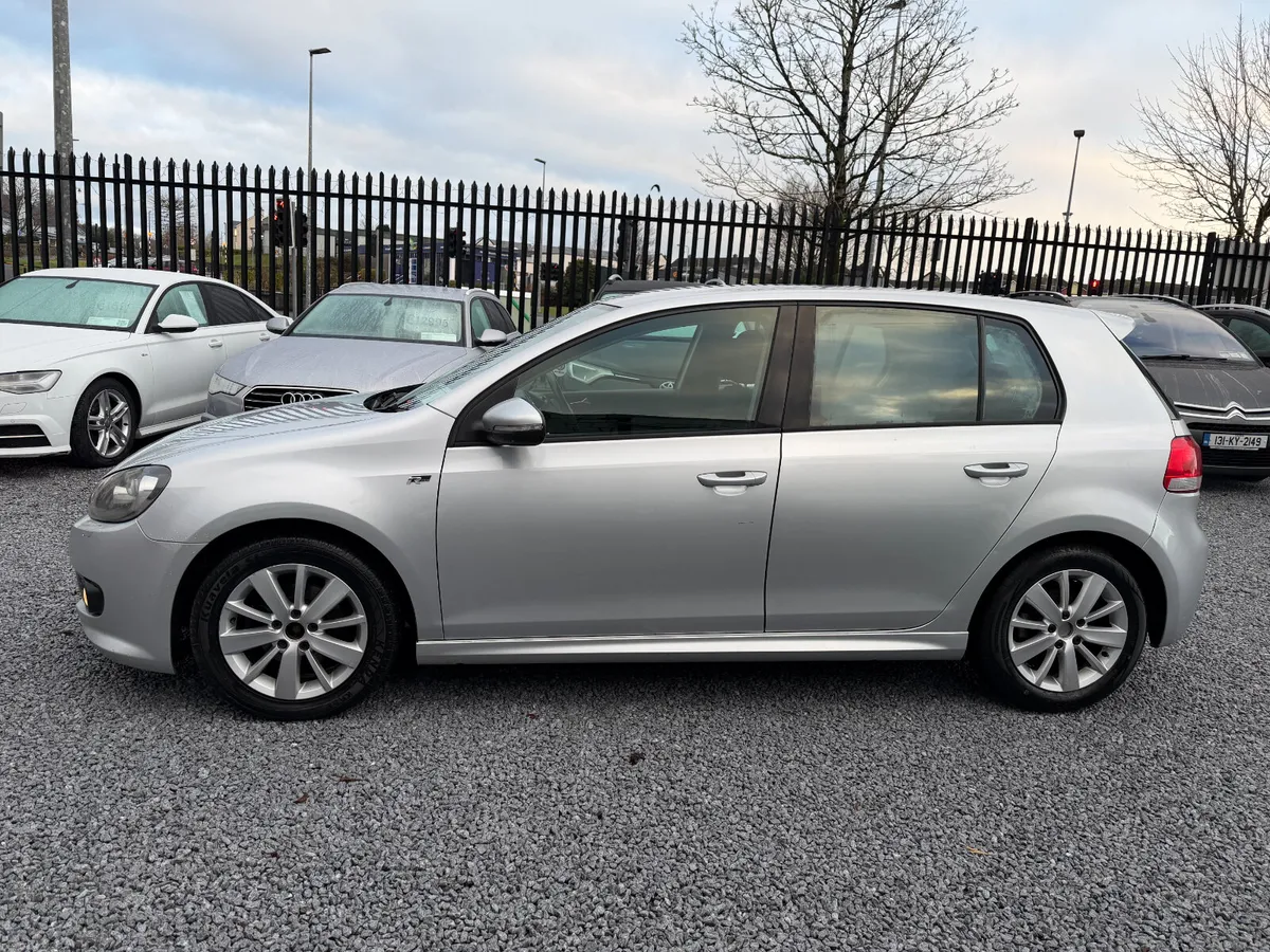 2012 Volkswagen Golf 1.6 TDI M6F Edition R 105 - Image 4