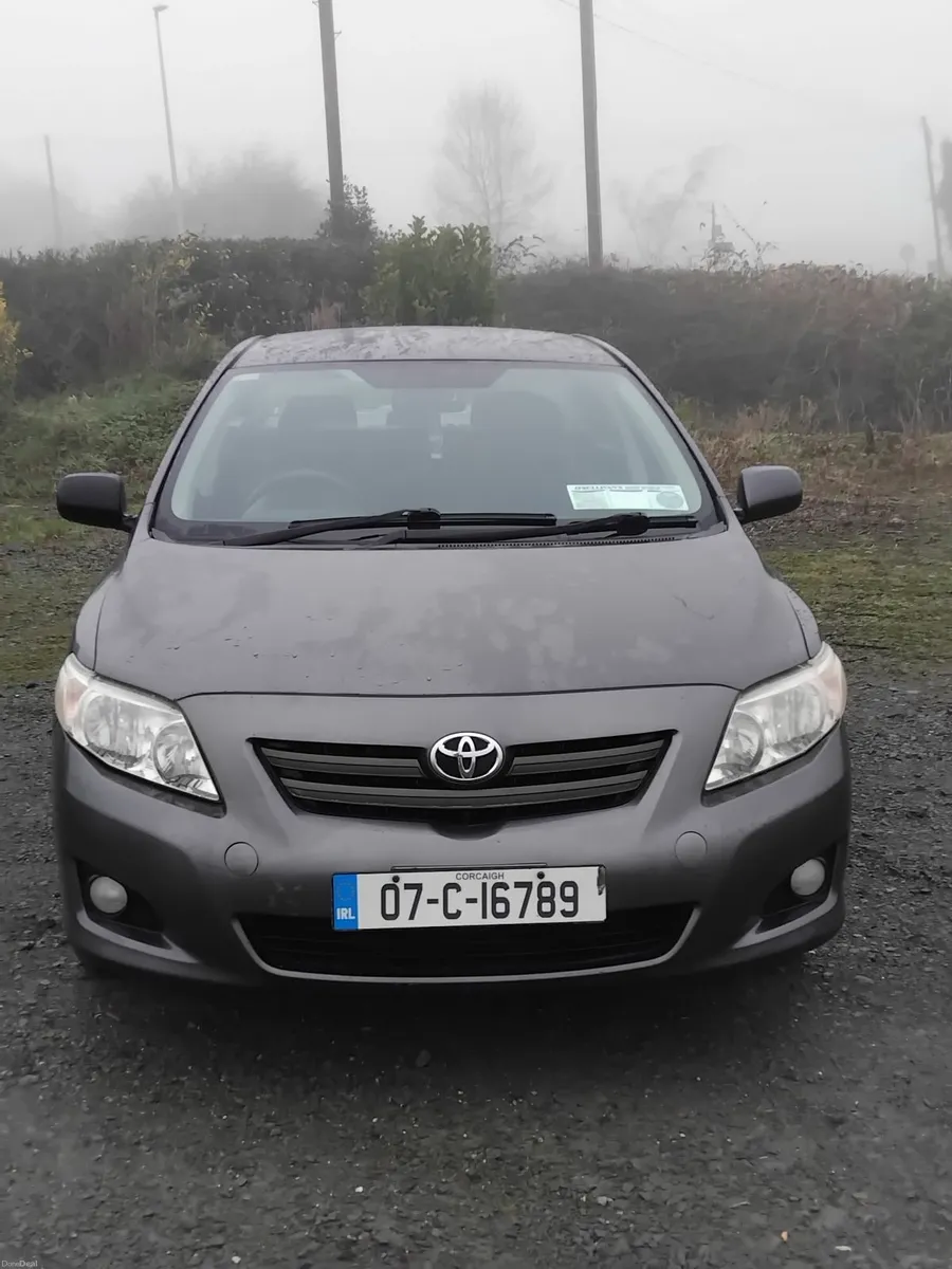 Toyota Corolla 2007 - Image 2