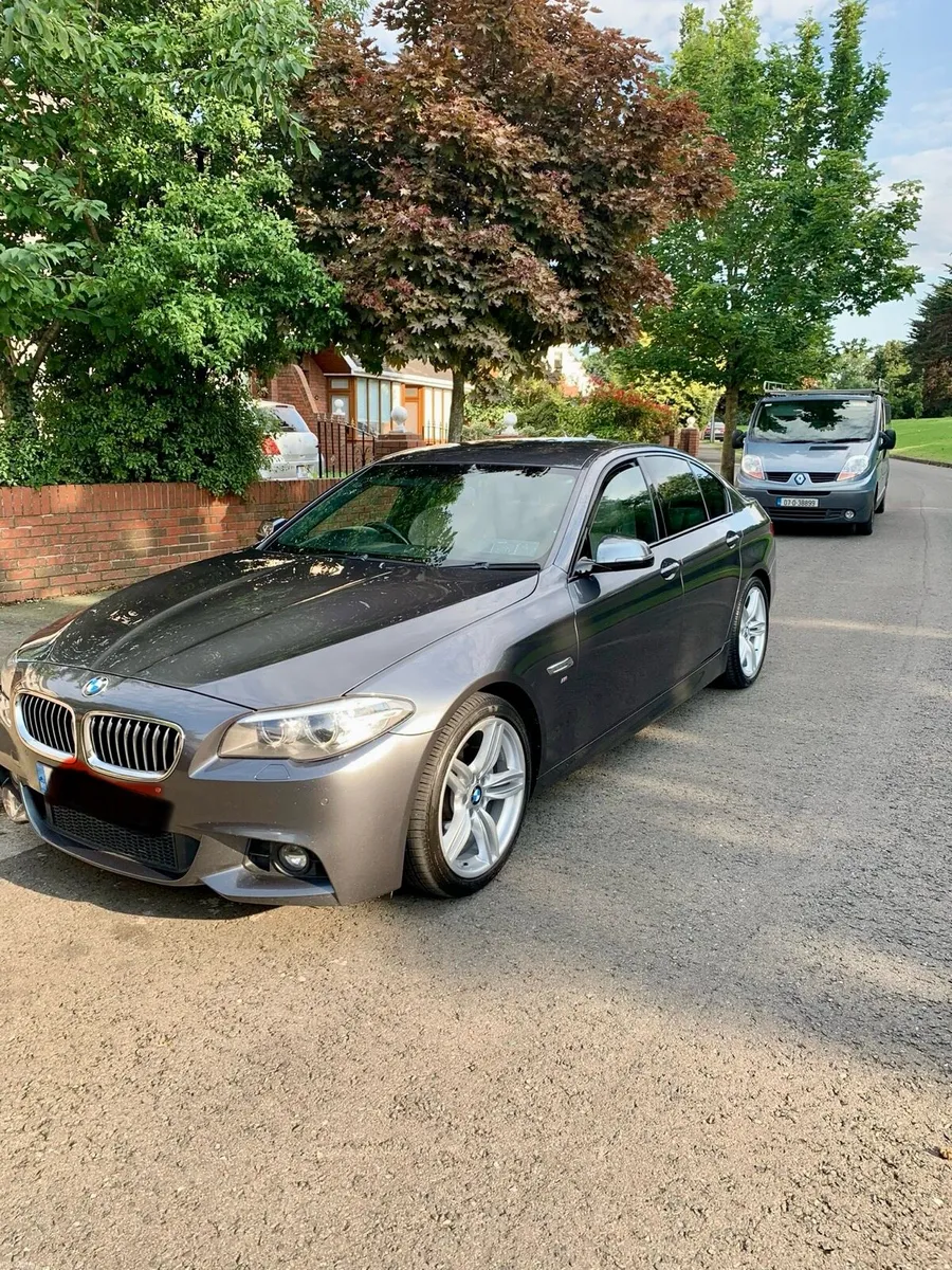 BMW 520D - Image 2