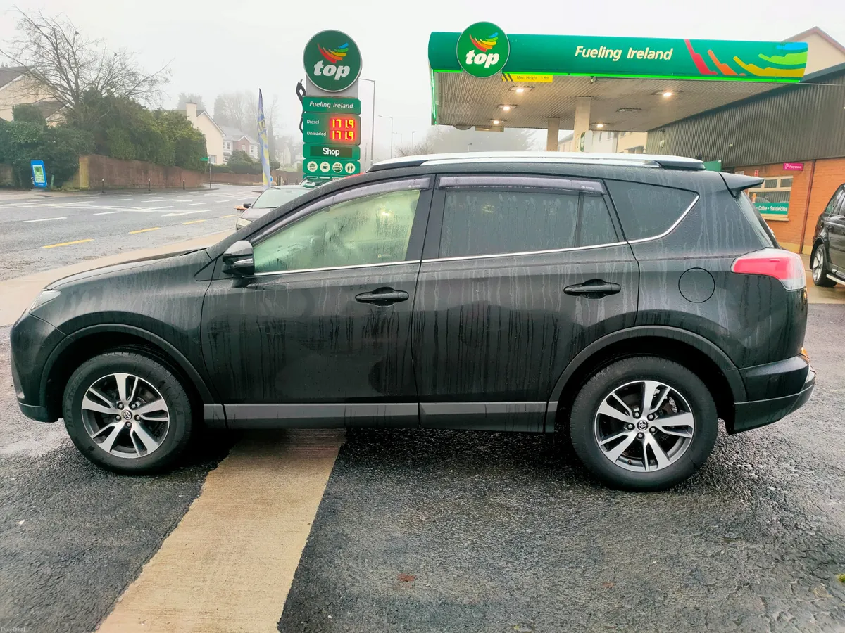 Toyota RAV4 2016 diesel - Image 5
