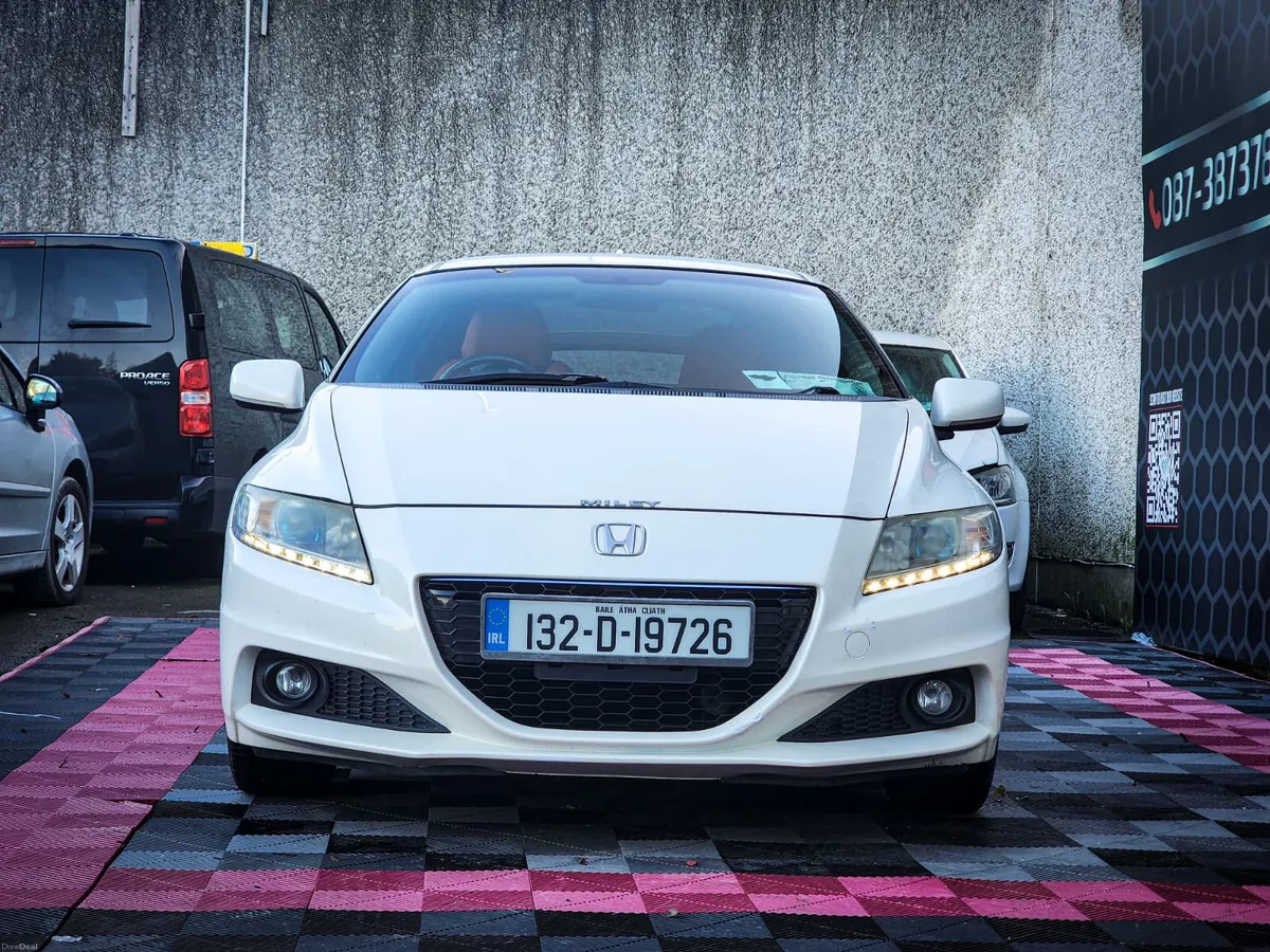 2013 Honda CR-Z Hybrid - Image 3