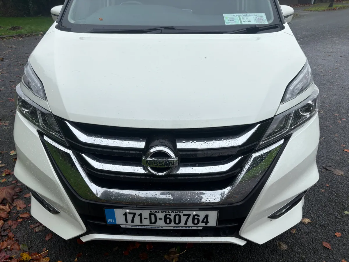 2017 Nissan Serena hybrid, “please read add” - Image 3