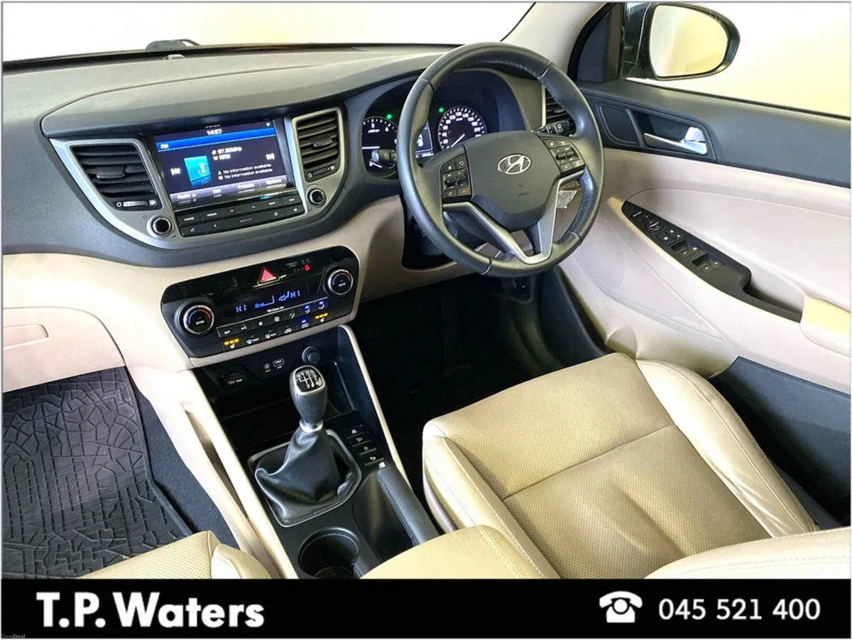 Hyundai Tucson PREMIUM PANORAMIC ROOF - FULL LEATH - Image 2