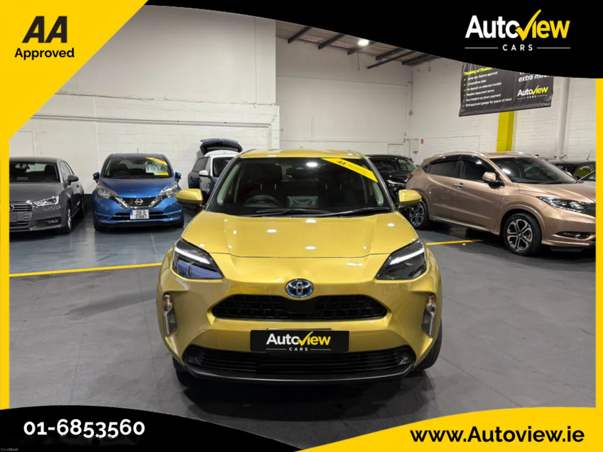 Toyota Yaris 1.5 Self-Charging Hybrid Automatic. A - Image 3