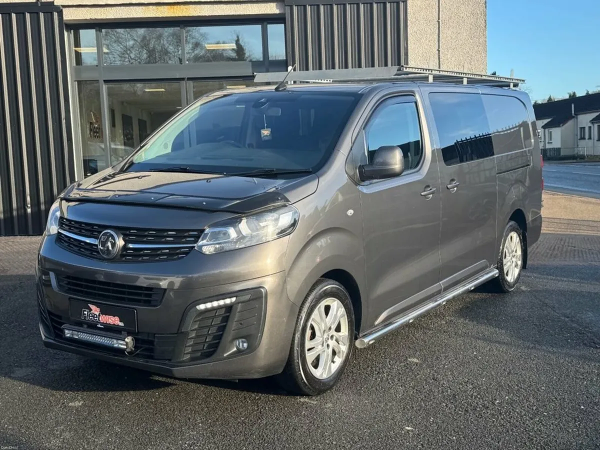 2.0 Turbo D 3100 Elite Crew Van Double Cab 5dr Die - Image 3