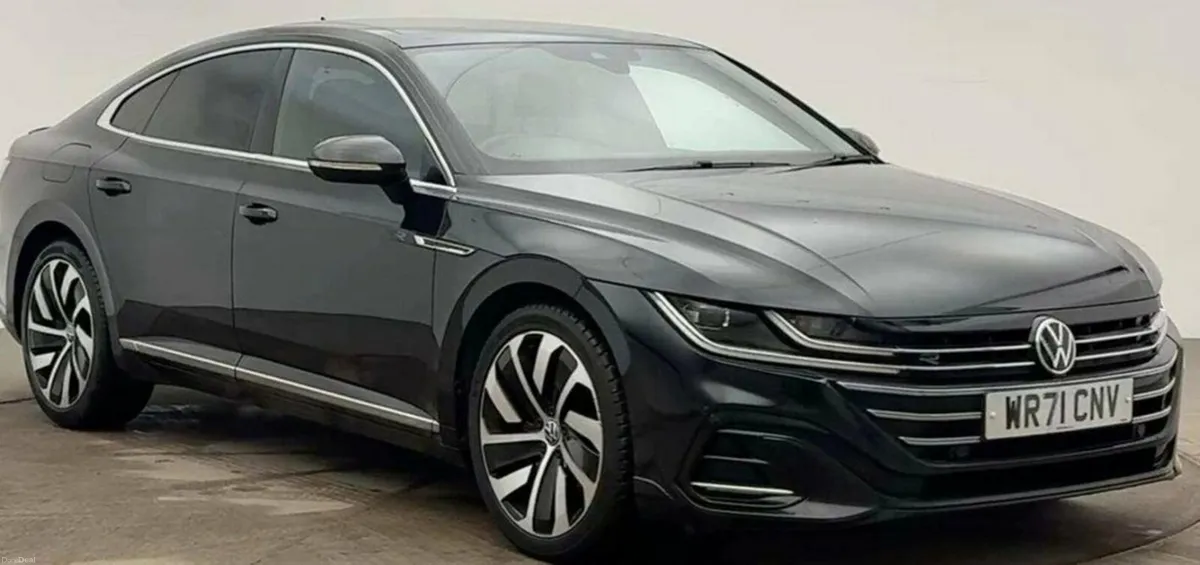 2.0 TSI R-Line Fastback 5dr Petrol DSG Euro 6 (s/s - Image 1