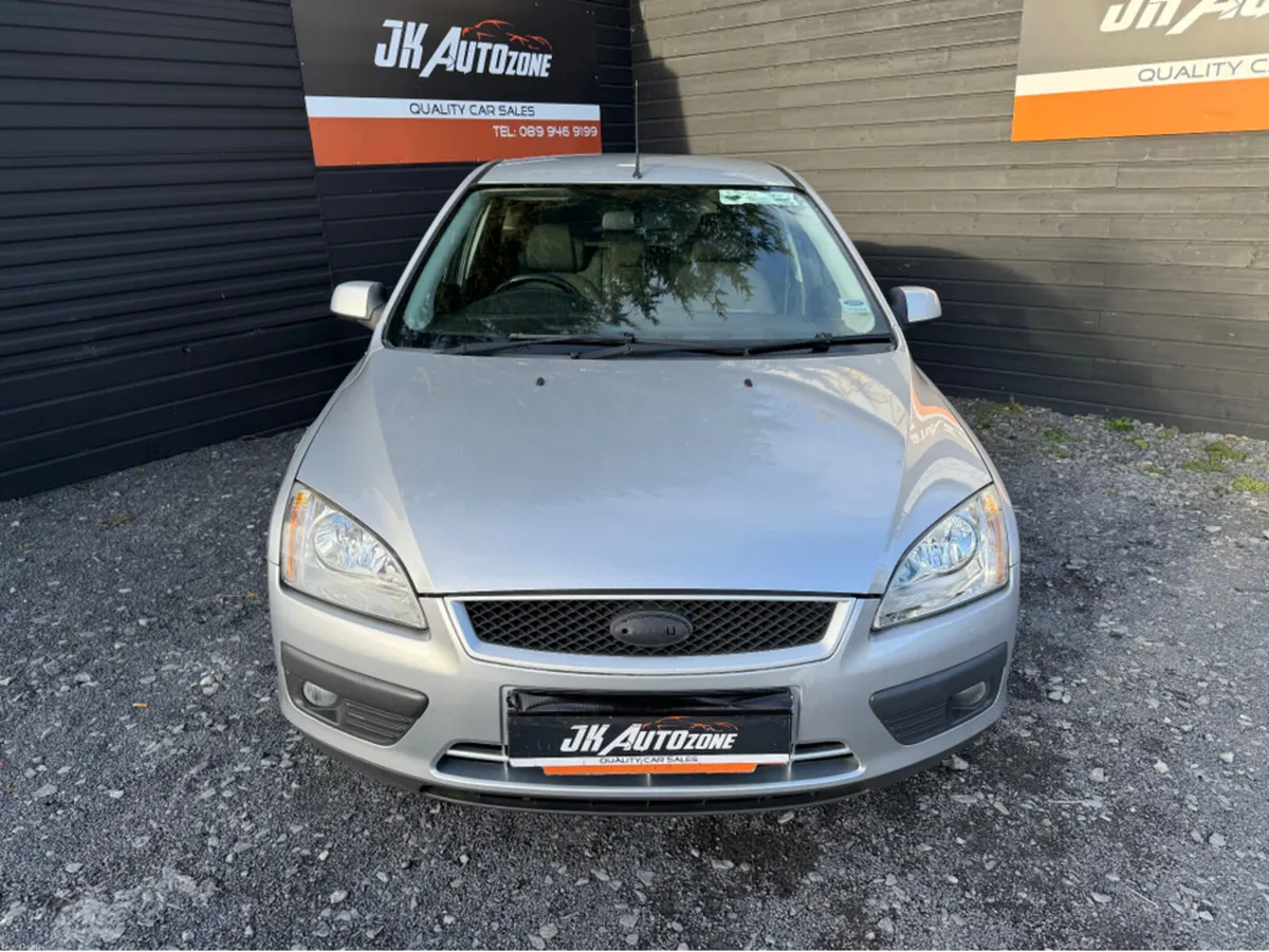 Ford Focus STYLE 1.4 80PS 5DR - Image 2