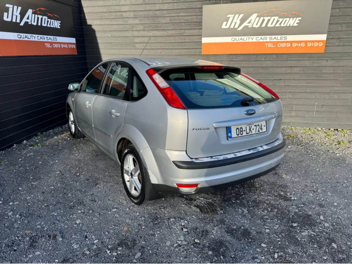 Ford Focus STYLE 1.4 80PS 5DR - Image 4
