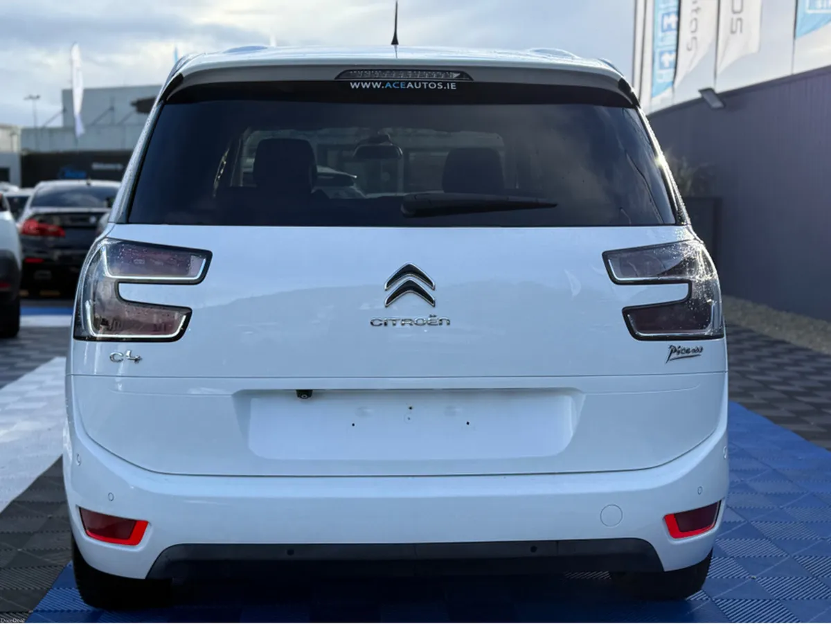 Citroen Grand C4 Picasso EXCLUSIVE - 2.0L DIESEL - - Image 3