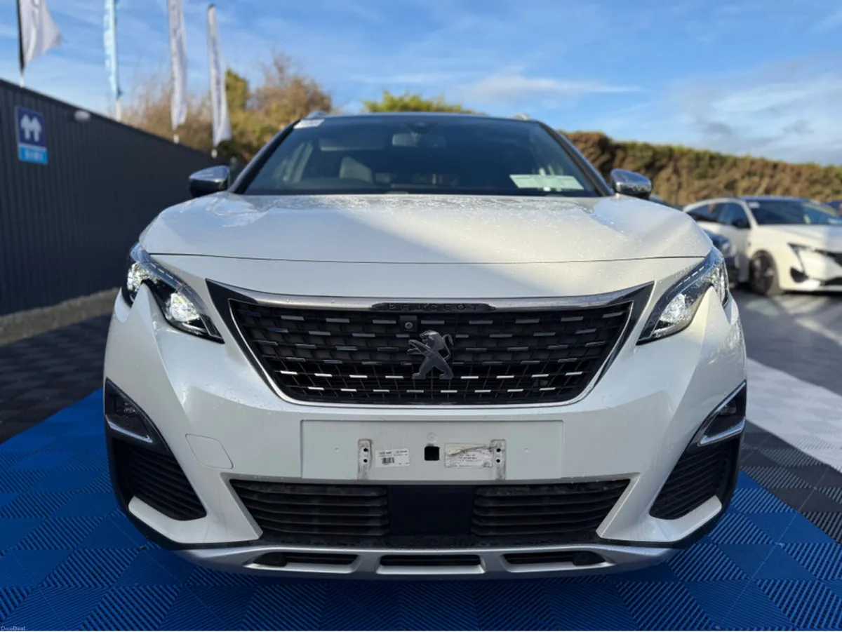 Peugeot 5008 GT PREMIUM - 2.0L DIESEL - 7 SEATS - - Image 4