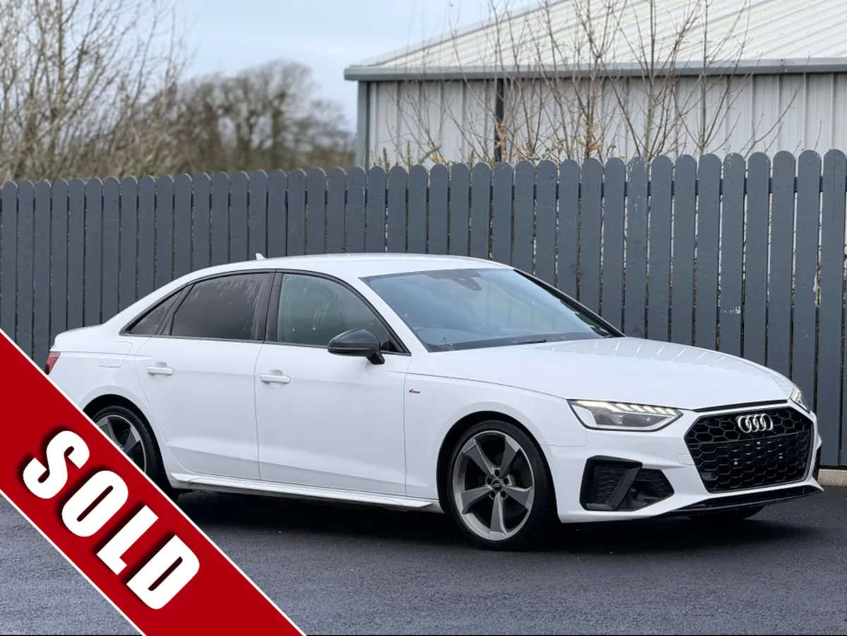 Audi A4 S LINE 35 TDI EDITION BLACK - Image 4