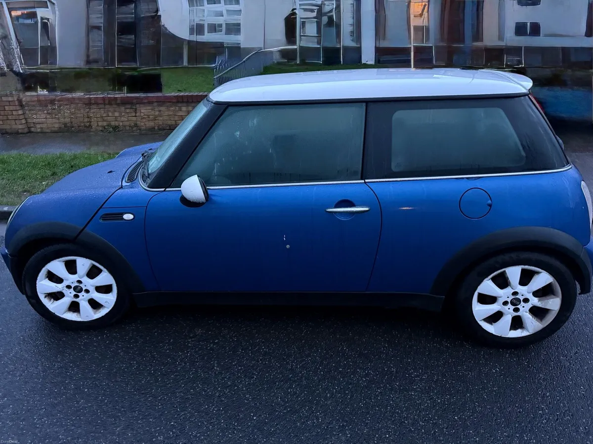 Mini Cooper 2006 - Image 2