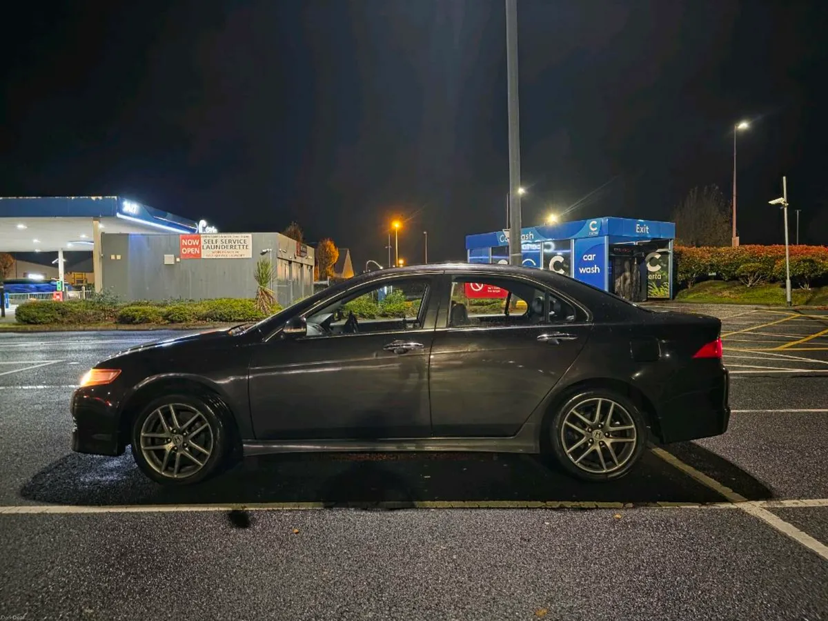 Honda Accord Type s 2.0 - Image 1