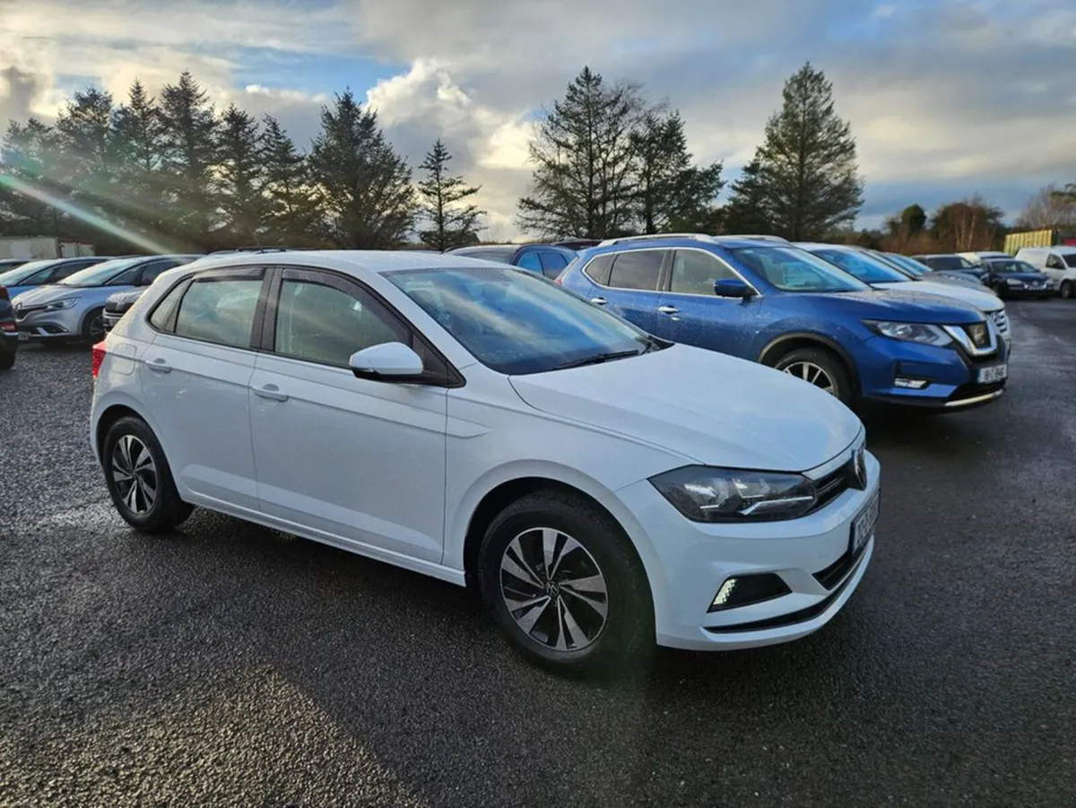Volkswagen Polo TL 1.0 M5F 80HP 5DR - Image 1