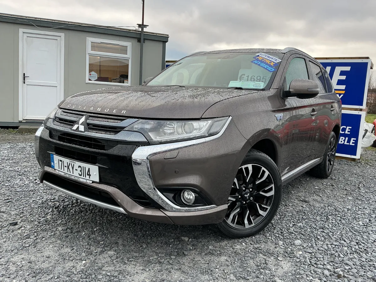 MITSUBISHI OUTLANDER PHEV 2.0 AUTO 4WD LOW MILEAGE - Image 2