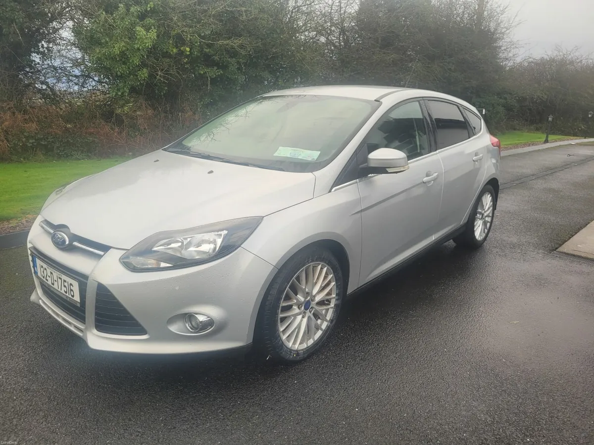 LOW MILES..2013 FORD FOCUS 1LTR PETROL - Image 1