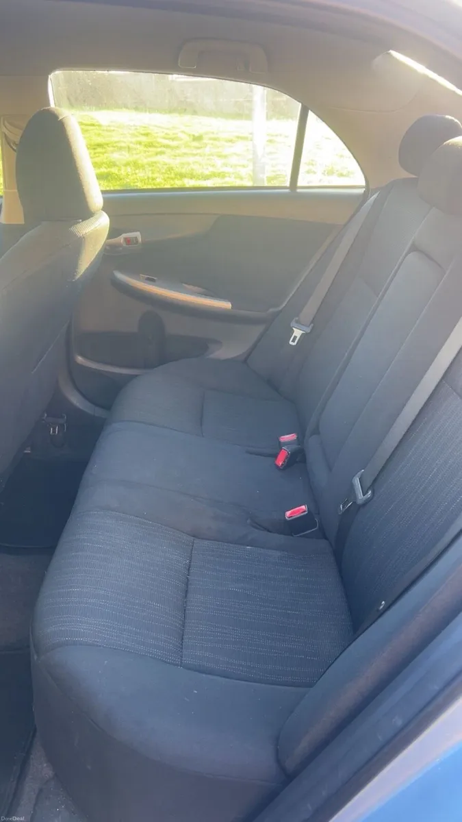 Toyota corolla 1.4 - Image 4