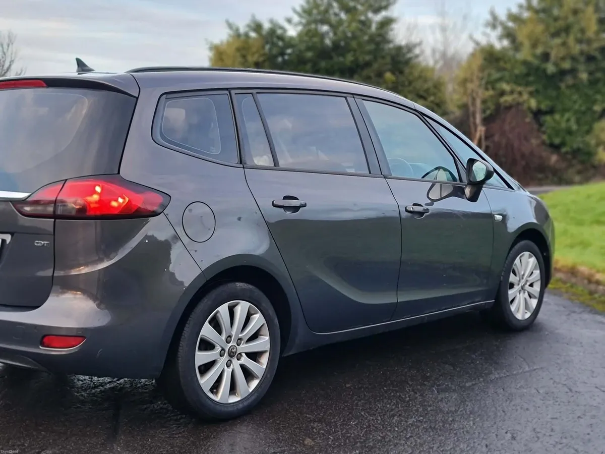 2013 Vauxhall zafira 7 seater 2.0cdti diesel - Image 3
