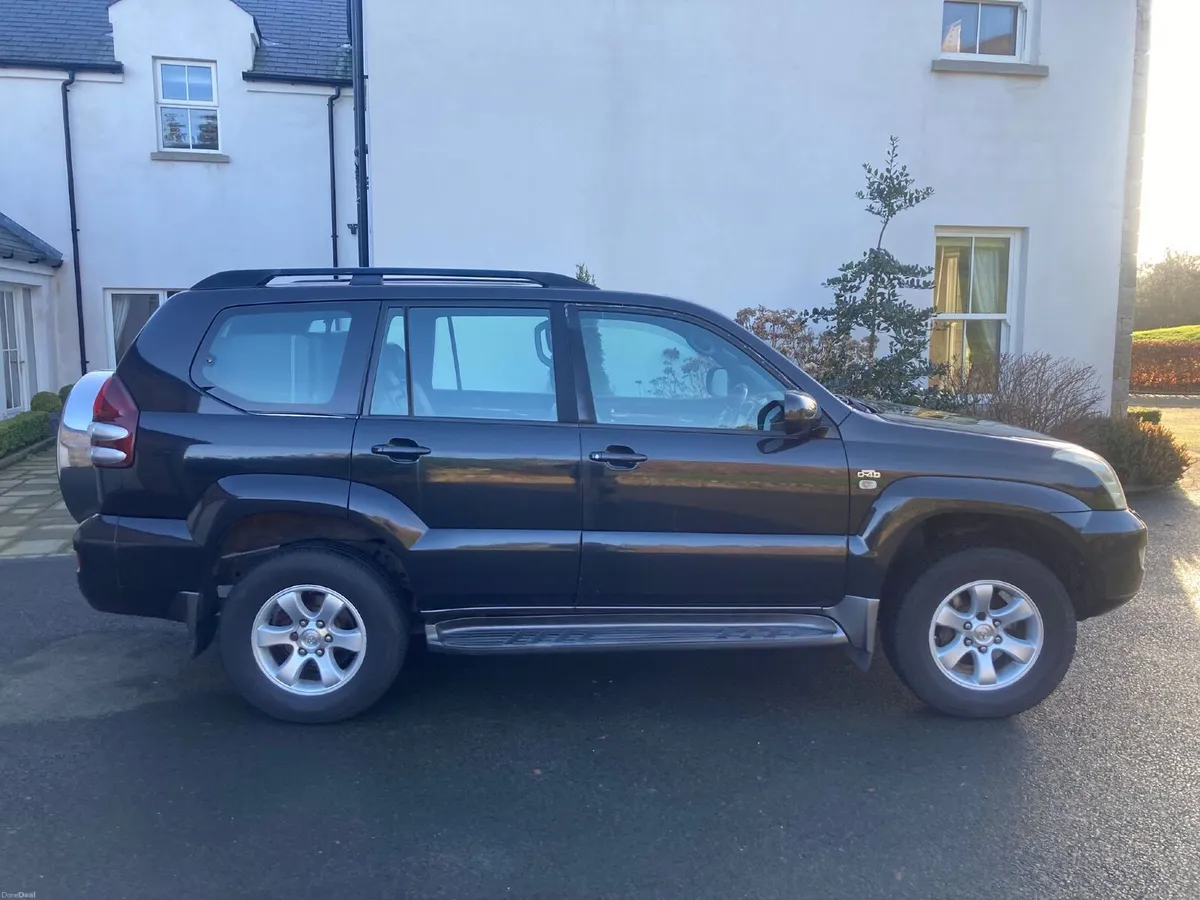 Toyota Land Cruiser 2006 - Image 1