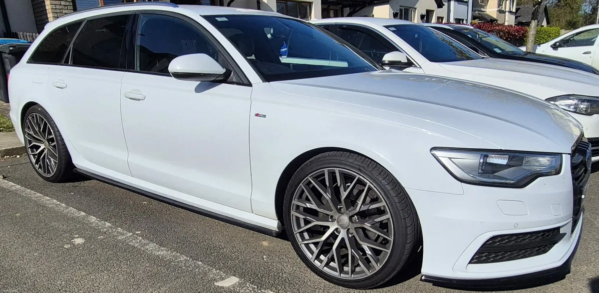 Audi a6 avant - Image 1