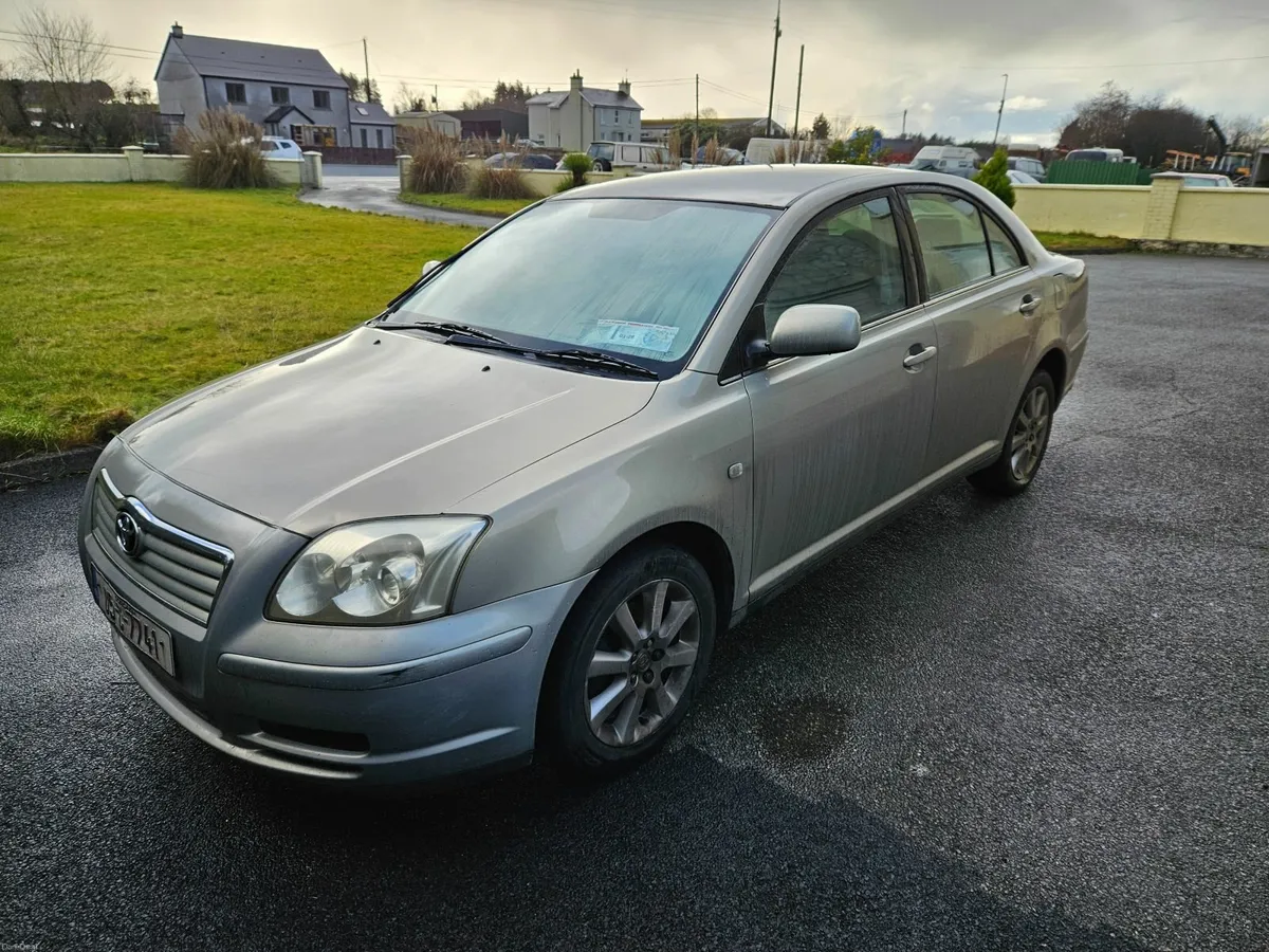 Toyota Avensis 2005 - Image 1