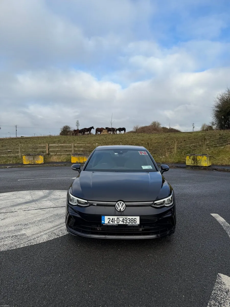Volkswagen Golf R Line Low Miles - Image 4