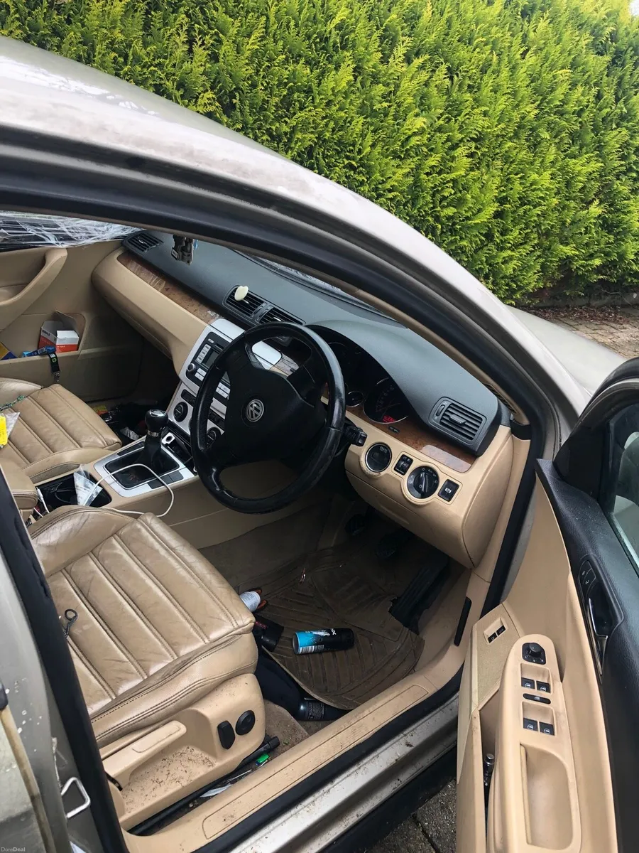 Vw Passat BREAKING - Image 2
