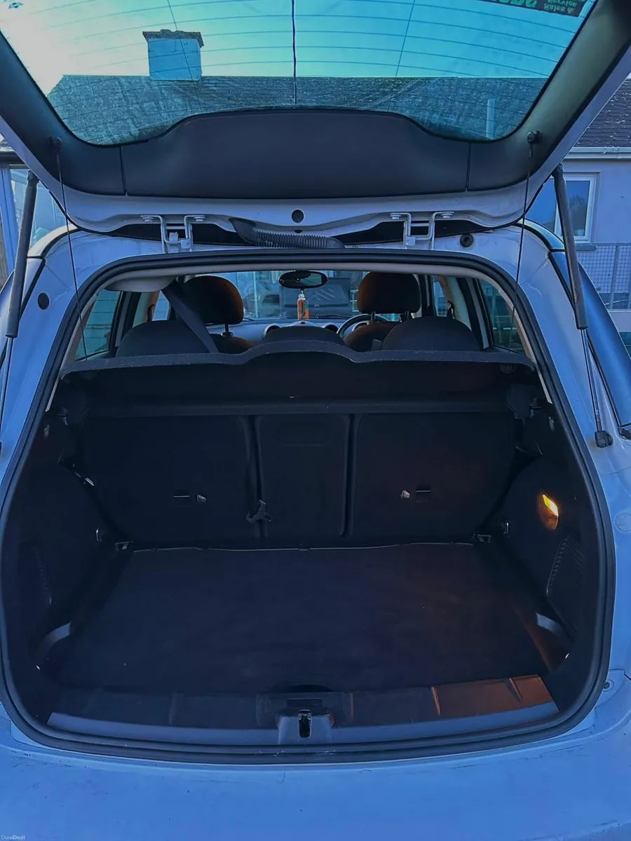 Mini Countryman 5, ALL4, 2.0L Diesel 2013 - Image 2