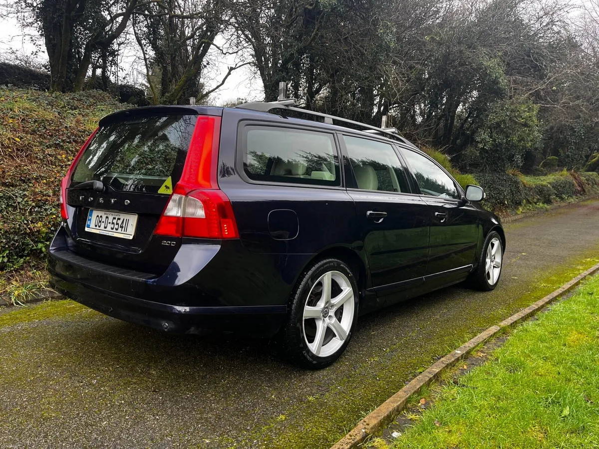 Volvo v70 - Image 3