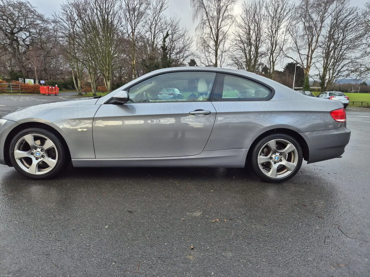 BMW 3-Series 2008 320i SE Automatic - Image 2