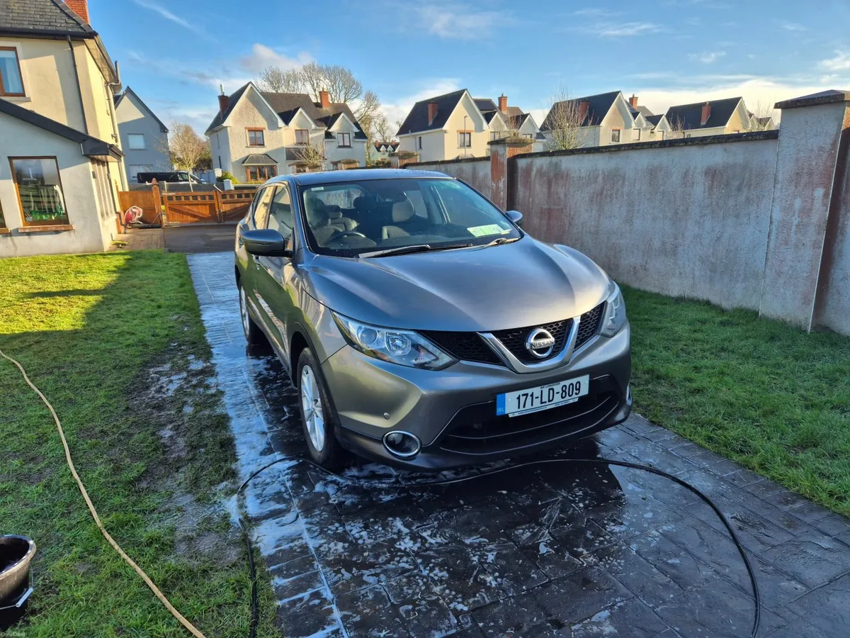 Nissan Qashqai 2017 - Image 1