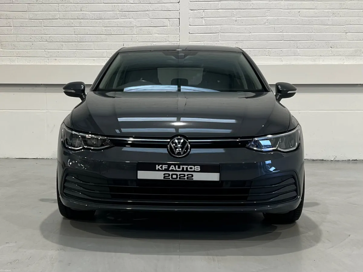 Volkswagen Golf Life 2.0TDI 6 Speed Manual 115bhp - Image 2