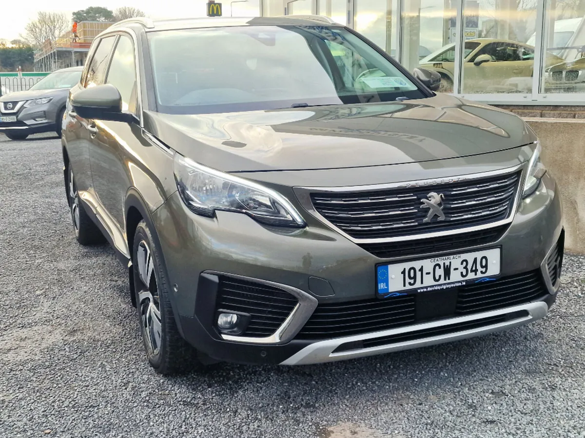 Peugeot 5008 Allure 7SEATS 1.5 Blue HDI 130 4D - Image 2