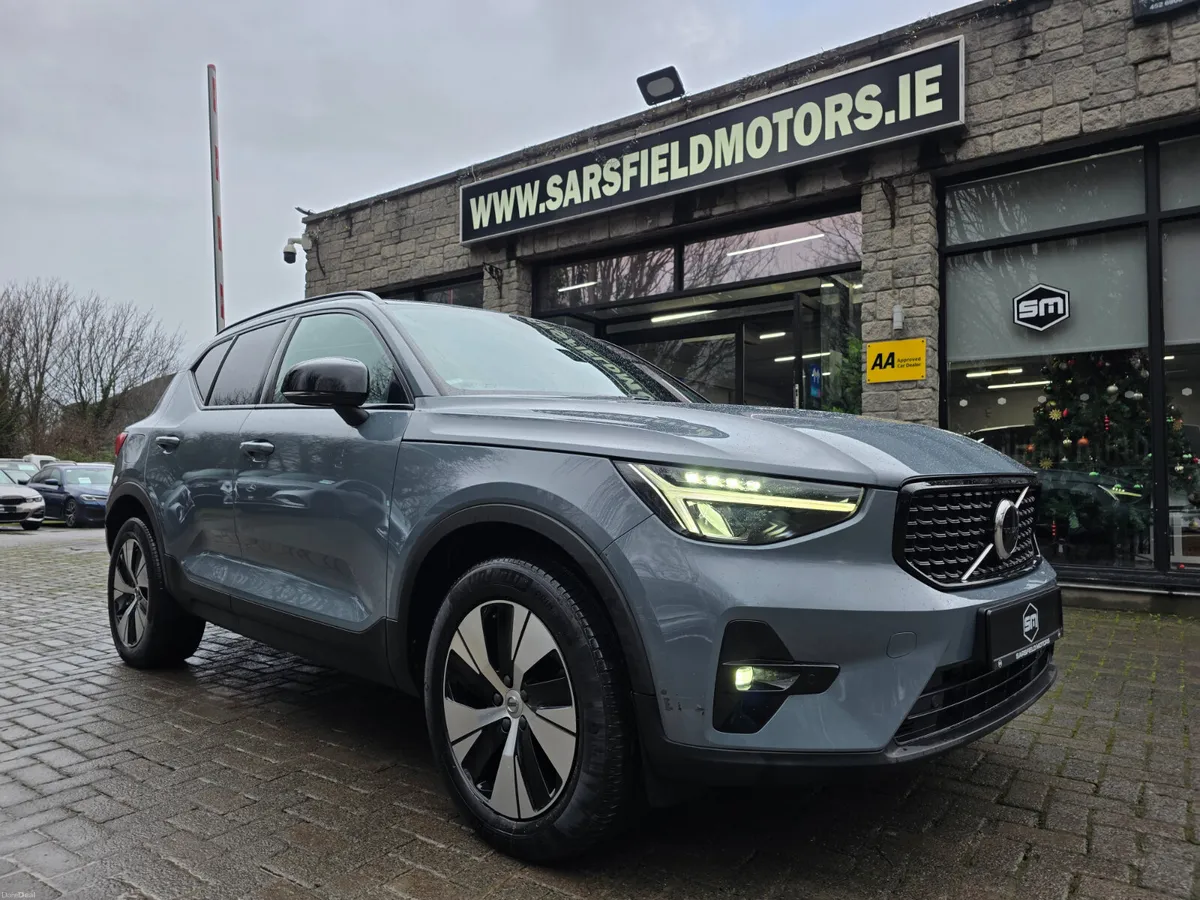 2022 VOLVO XC40 1.5 RECHARGE PLUS. - Image 1