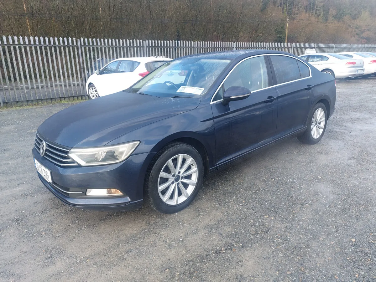 Volkswagen Passat 2015 - Image 5