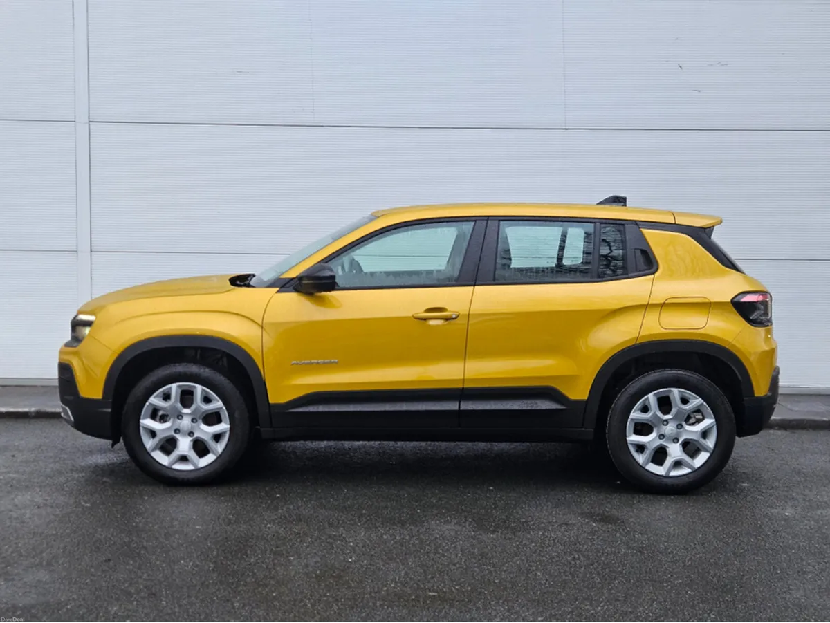 Jeep Avenger E-Hybrid Altitude 1.2 - Image 5