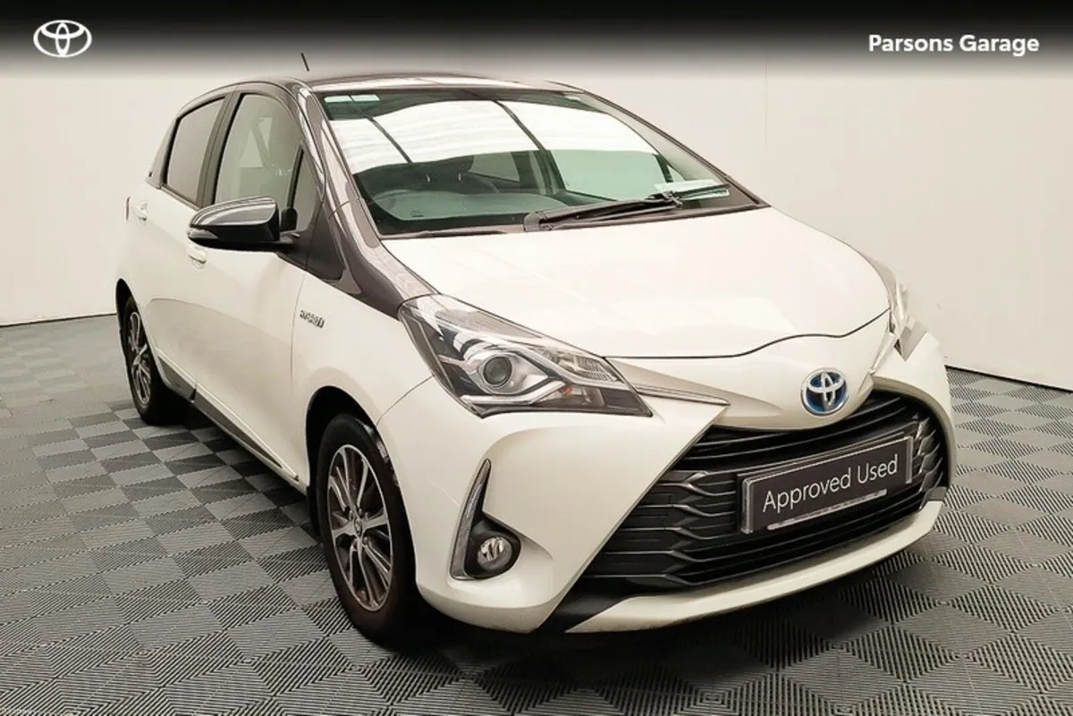 Toyota Yaris YARIS HYBRID Y20 - Image 1